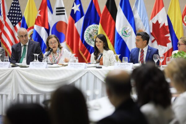 La titular de RREE compartió las principales apuestas para este año entre ellas incrementar las exportaciones, inversiones y turismo