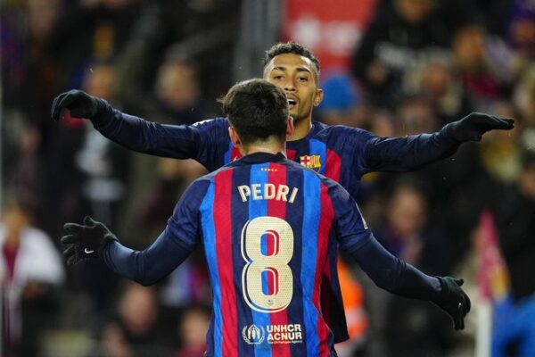 El Barcelona mantiene el liderato de LaLiga gracias a un solitario gol del canario. El Getafe tuvo sus opciones, pero se va de vacío y roza el descenso