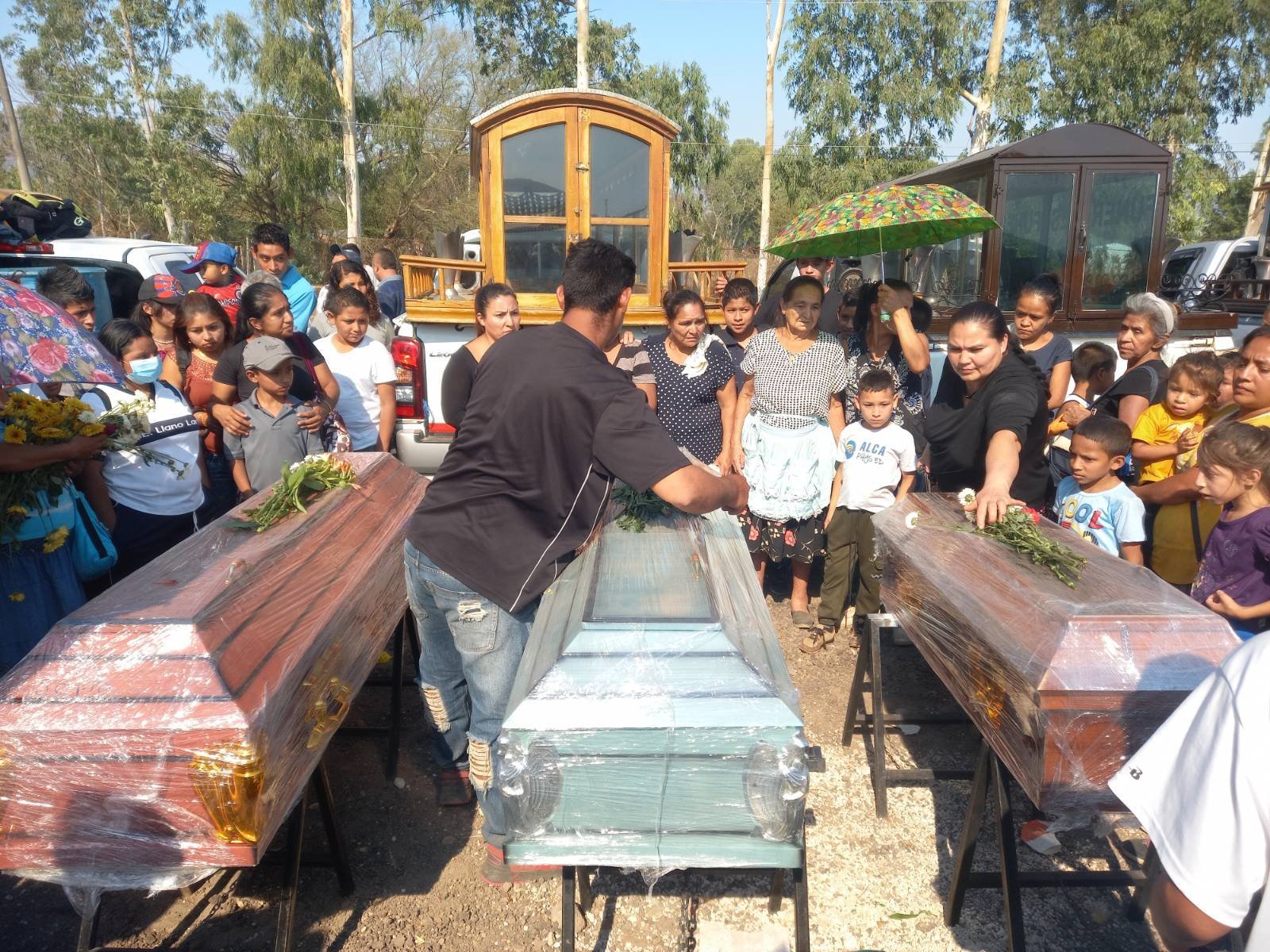 El pasado sábado 01 de abril se registró una explosión en una cohetería clandestina en Jardines del Jordán, cantón El Rancheado, Santa Ana, que cobró la vida de cinco personas