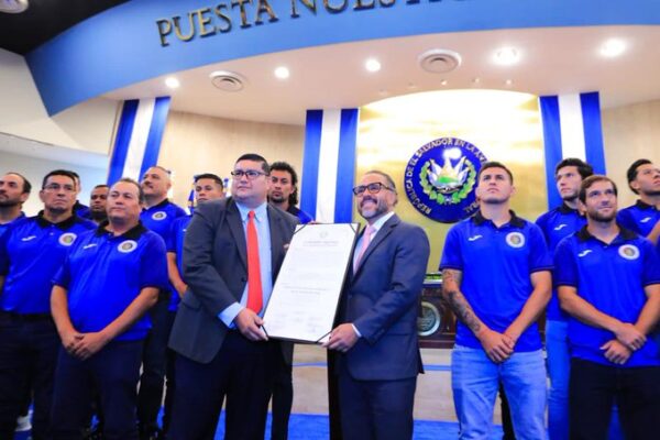 El cuadro santaneco se convirtió el pasado 13 de noviembre, en el nuevo monarca del fútbol nacional