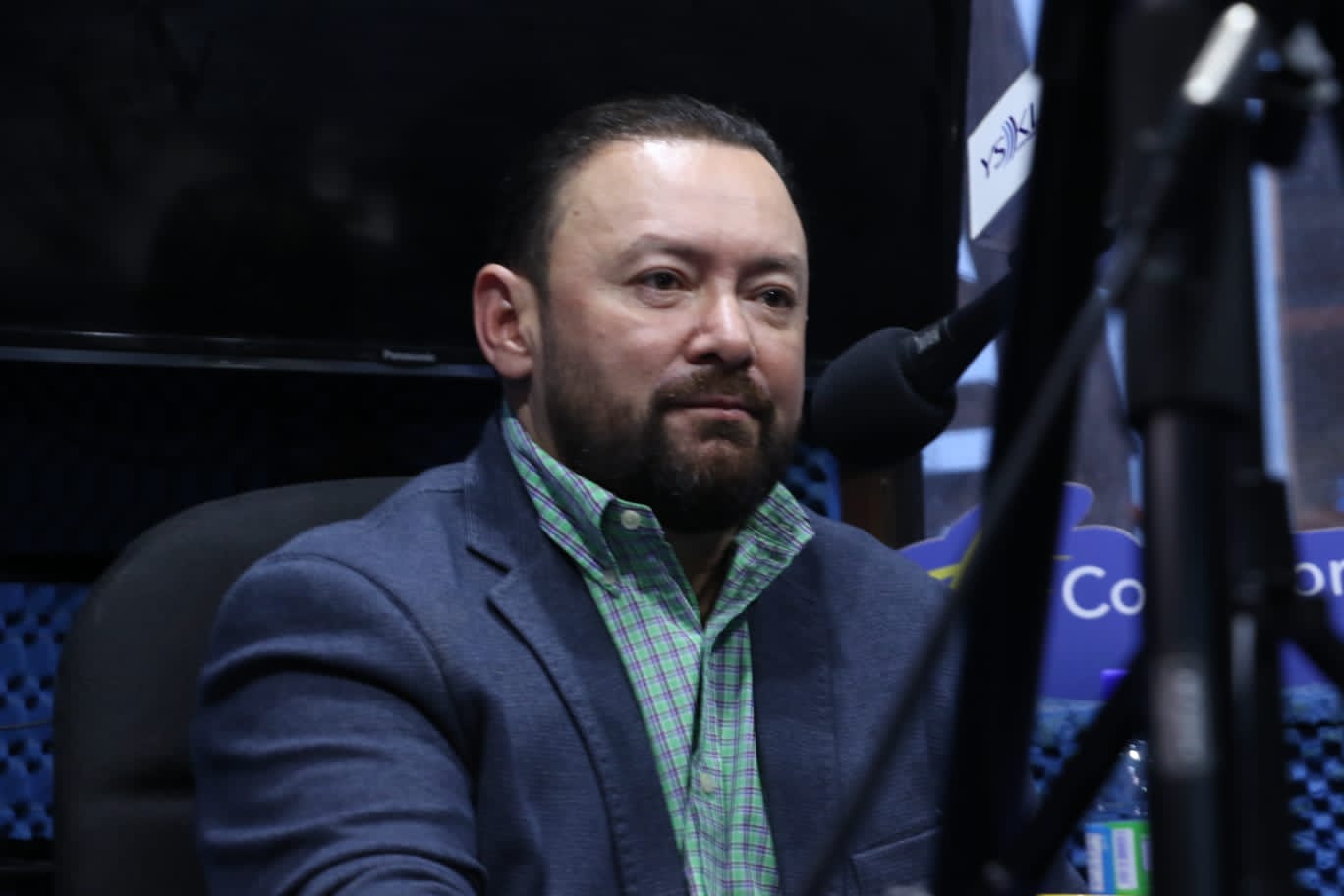 Gallegos entrevista