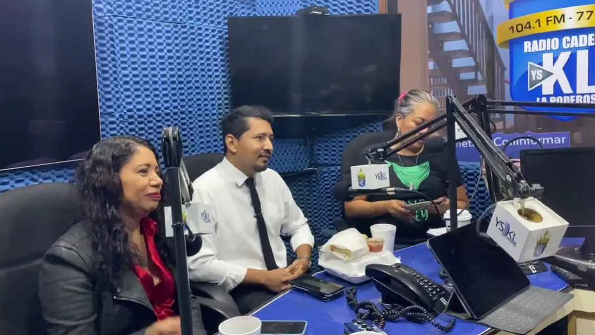 La Cadena Mundial de Las Cosas Como Son radio conducido por el periodista Josué Natán Vaquiz, los analistas Bethy Arana, Bessy Ríos y José Valdez