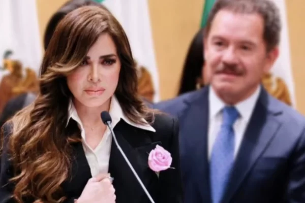 Cortesía