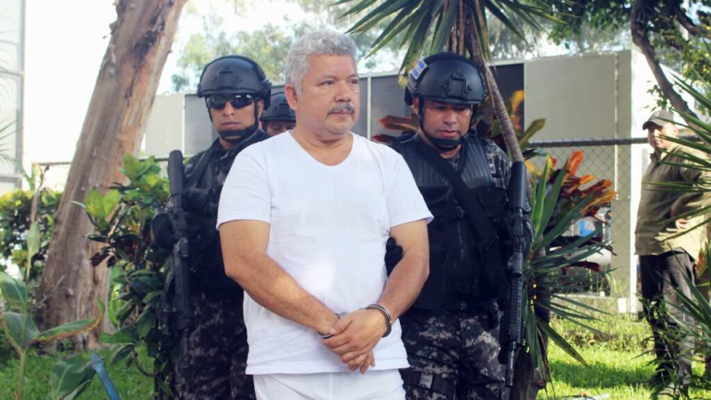 Instalan audiencia inicial contra el expresidente de BANDESAL