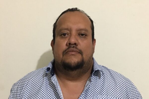 José René Ventura Alvarado, quién habría estafado a varias personas por un monto determinado a este momento de $2,131,721.55.