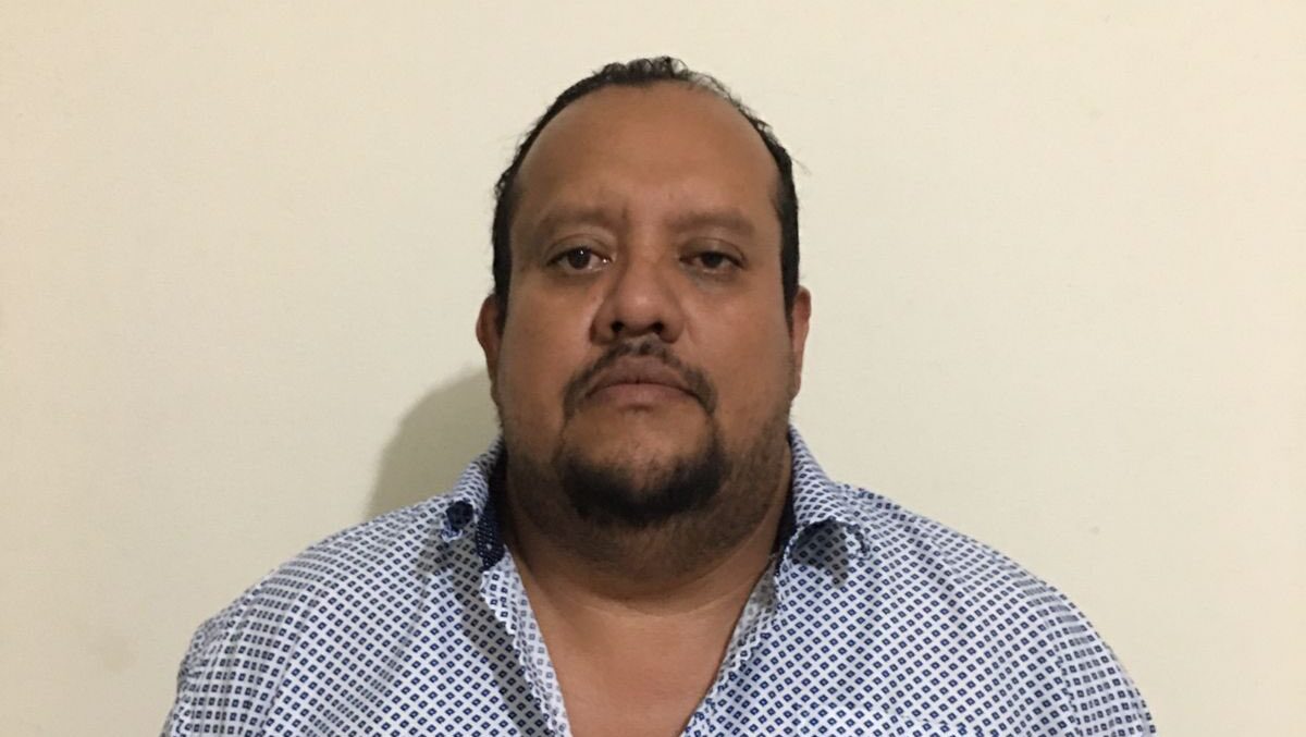 José René Ventura Alvarado, quién habría estafado a varias personas por un monto determinado a este momento de $2,131,721.55.