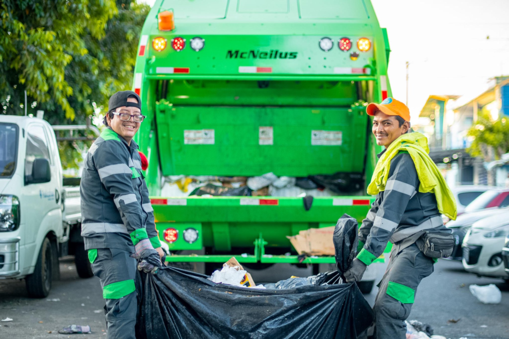 ANDRES recolectó más de mil toneladas de basura en dos días en San ...