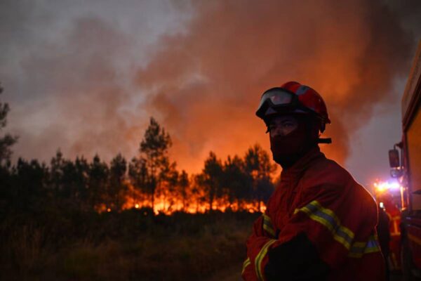Incendios en España están "técnicamente estabilizados", según el ministro del Interior