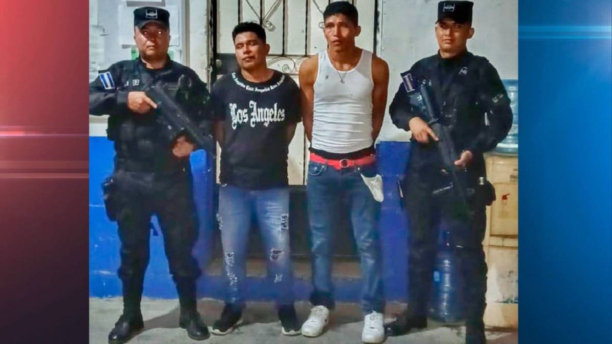La PNC arrestó a dos hombres señalados de lesionar a otro durante una fiesta en Santiago Nonualco