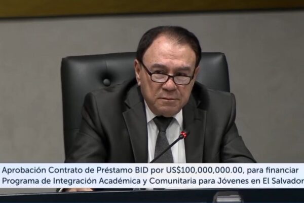 Diputado Reynaldo Carballo respalda préstamo de $100 millones del BID para fortalecer la educación de jóvenes