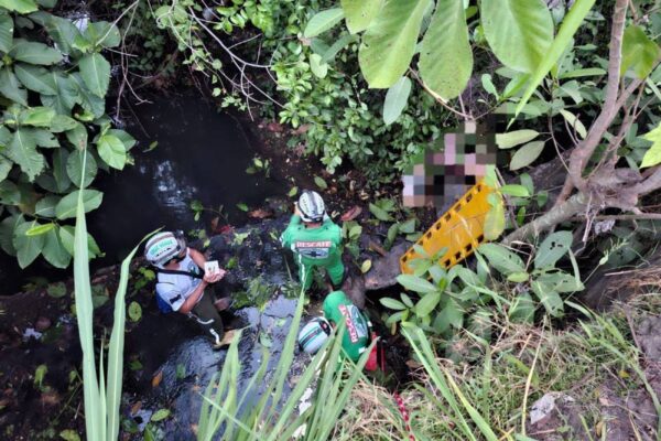 Muere un motociclista tras caer a una quebrada en El Paisnal