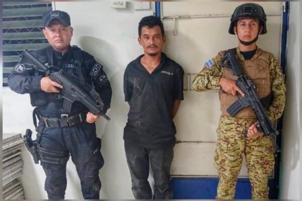 Ebrio atacó a otro hombre con un cuchillo en Chiltiupán, La Libertad Costa