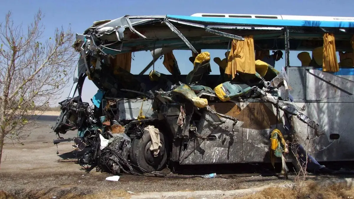 16 muertos y 28 heridos deja accidente de autobús en el Sinaí del Sur