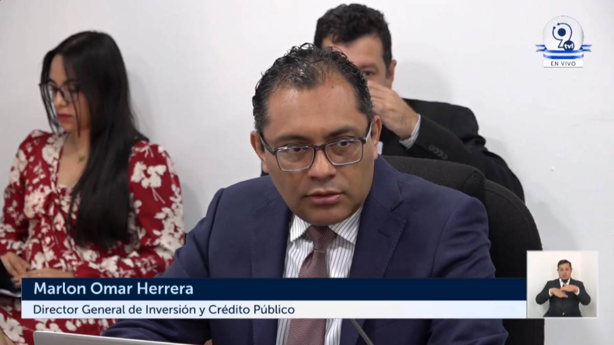 Comisión avala aumento de $50 millones a línea de crédito para vivienda