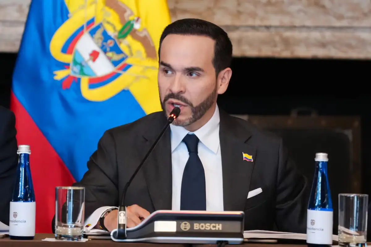 De la Espriella promete “mano de hierro” tras ataque con coche bomba en Colombia