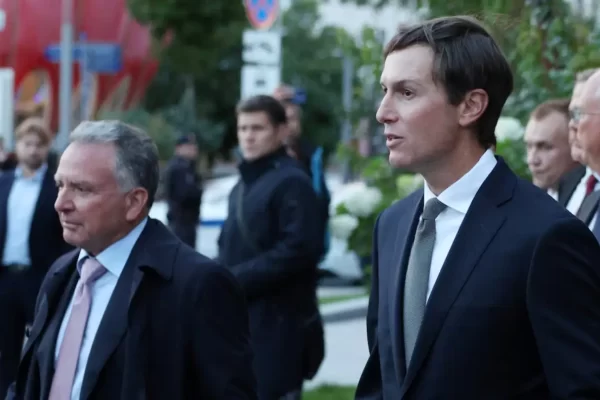 El presidente de Rusria se reúne con los enviados de Donald Trump en el Kremlin