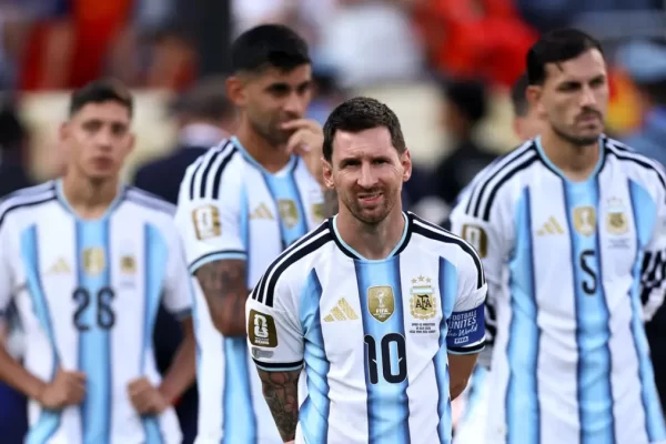 El presidente de la FIFA asegura que Messi "ha redefinido" el fútbol