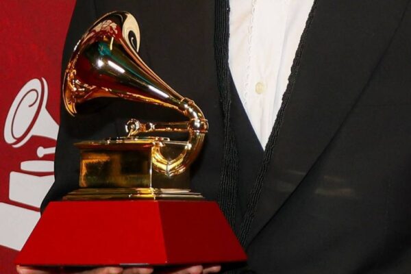 Lista completa de los artistas nominados a Latin Grammy 2026
