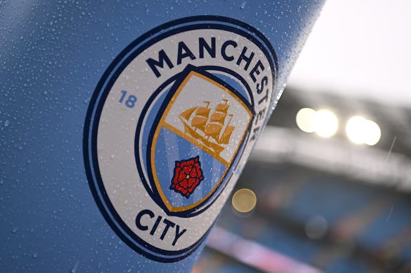 Manchester City declarado culpable de cargos por infracciones financieras