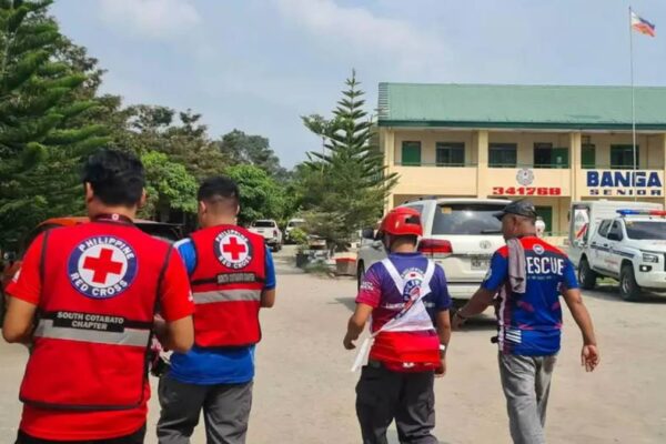 Tiroteo en escuela de Filipinas deja al menos tres estudiantes muertos
