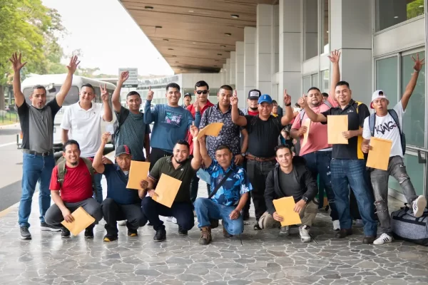 Trabajo prepara contingente que viajará hacia un país que se sumará al Programa de Migración Laboral