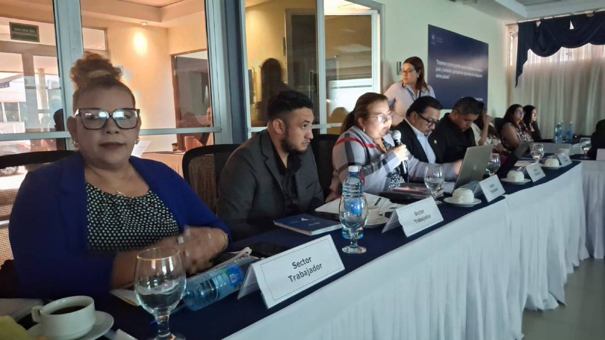 Unidad Sindical propone al Consejo del Trabajo avanzar hacia un salario vital