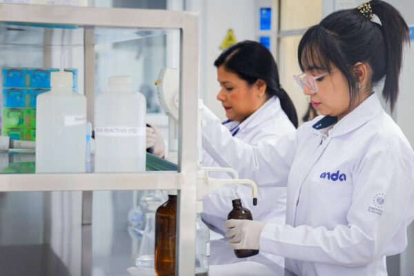 ANDA inaugura laboratorio de calidad del agua para la zona oriental