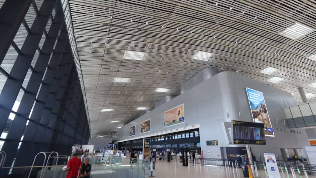 Aeropuerto de Tocumen suspende vuelos tras sismo de magnitud 7,6 en Panamá