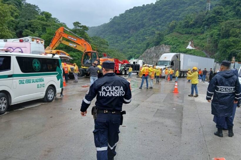 Al menos 10 lesionados y cuatro fallecidos tras accidente múltiple en tramo Los Chorros