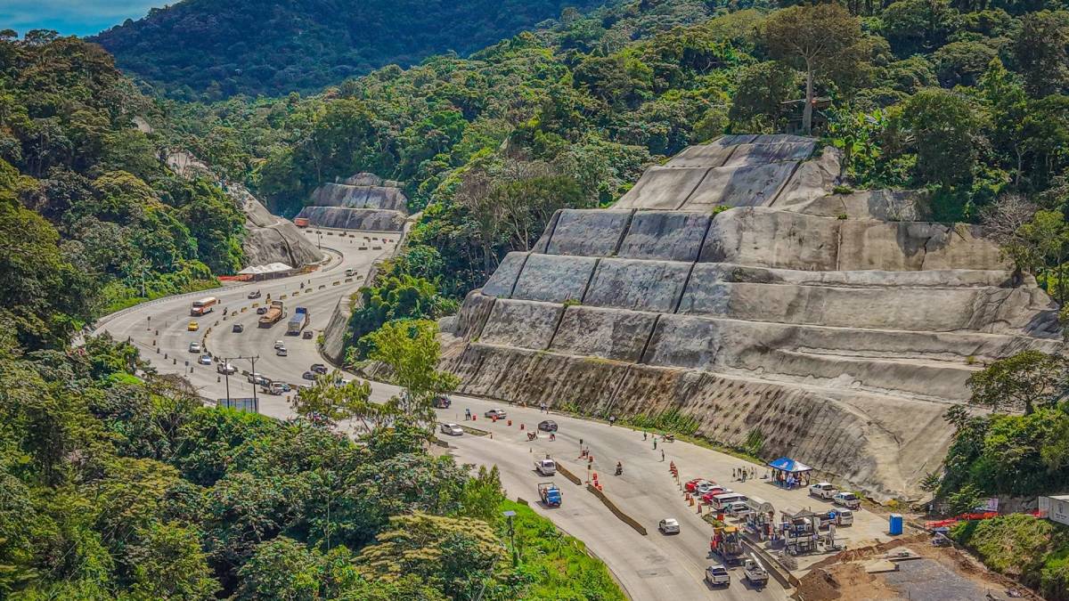 Cerrarán tramo de Los Chorros por trabajo del viaducto Francisco Morazán