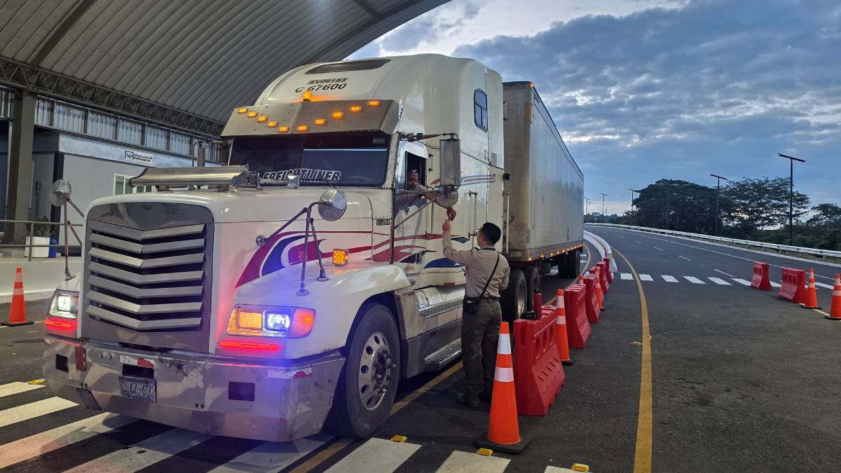 Entra en operación el nuevo puente binacional Manuel José Arce