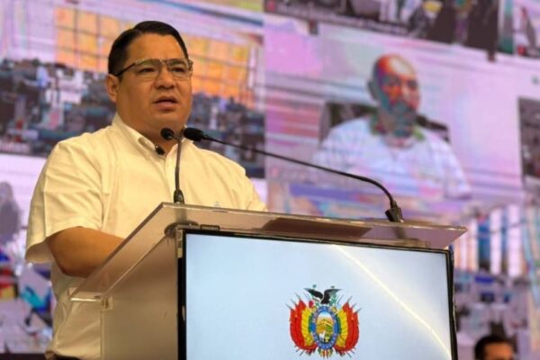 Gobierno de Bolivia acusa a fiscal general de liderar supuesta organización criminal