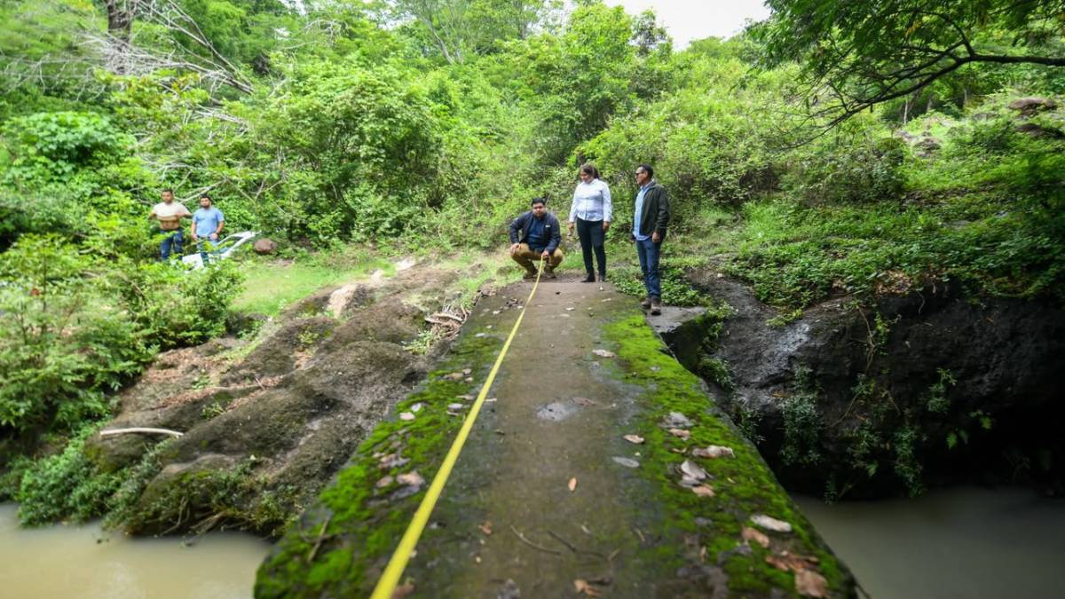 https://lanoticiasv.com/bukele-anuncia-construccion-de-paso-para-estudiantes-de-usulutan-tras-video-viral/