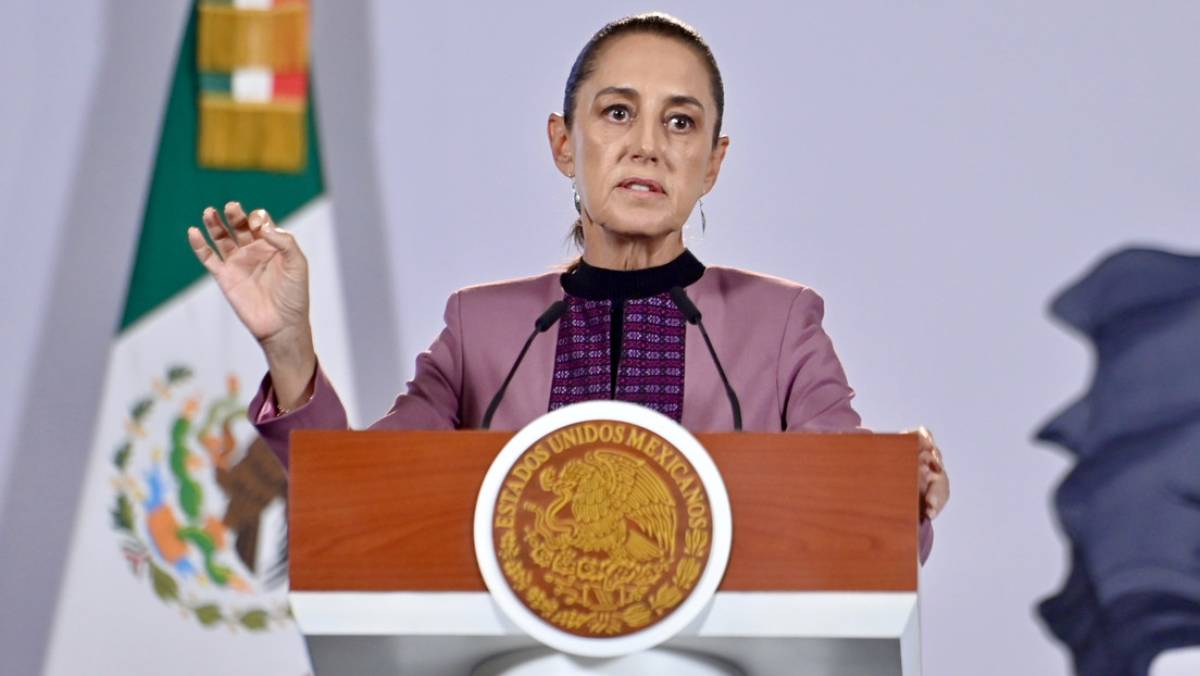 México prohíbe la doble nacionalidad para aspirantes a la Presidencia