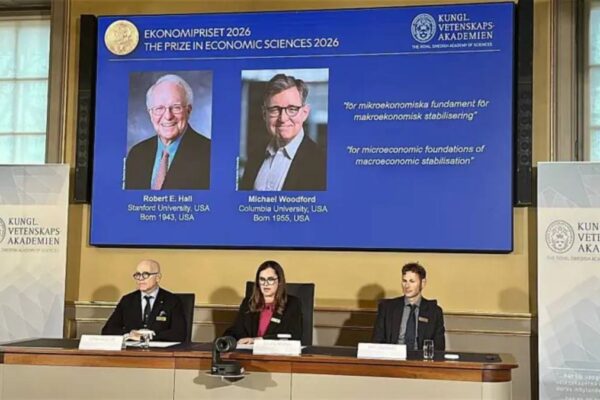 Robert E. Hall y Michael Woodford ganan el Nobel de Economía 2026